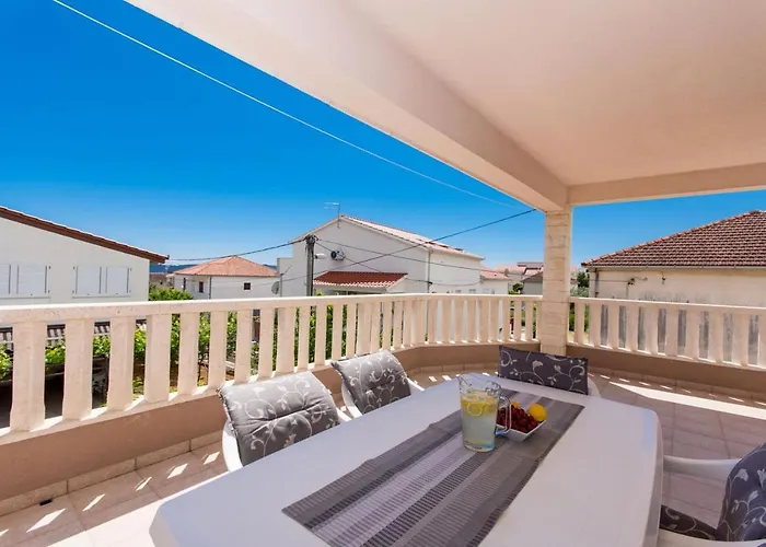 With Parking Space - 13378 דירה טרוגיר